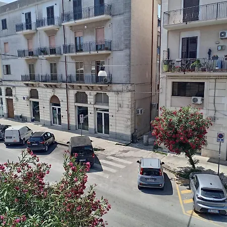 Un Monde Ortigia Apartamento *